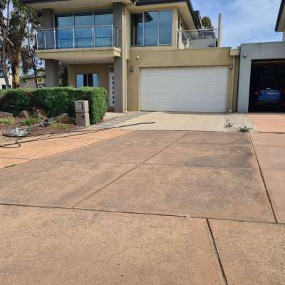 driveway cleaning services