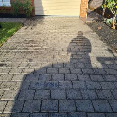 Concrete driveway cleaning